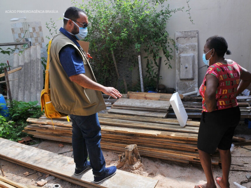 Vigilância Ambiental conta com 570 agentes contra a dengue no DF