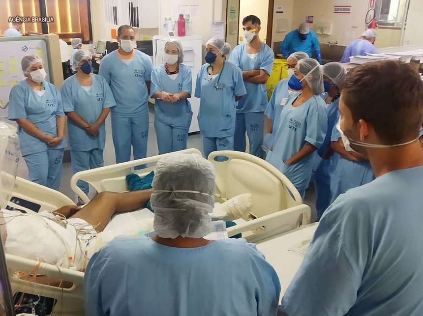 Residentes do Base estão em cartilha do Ministério da Saúde