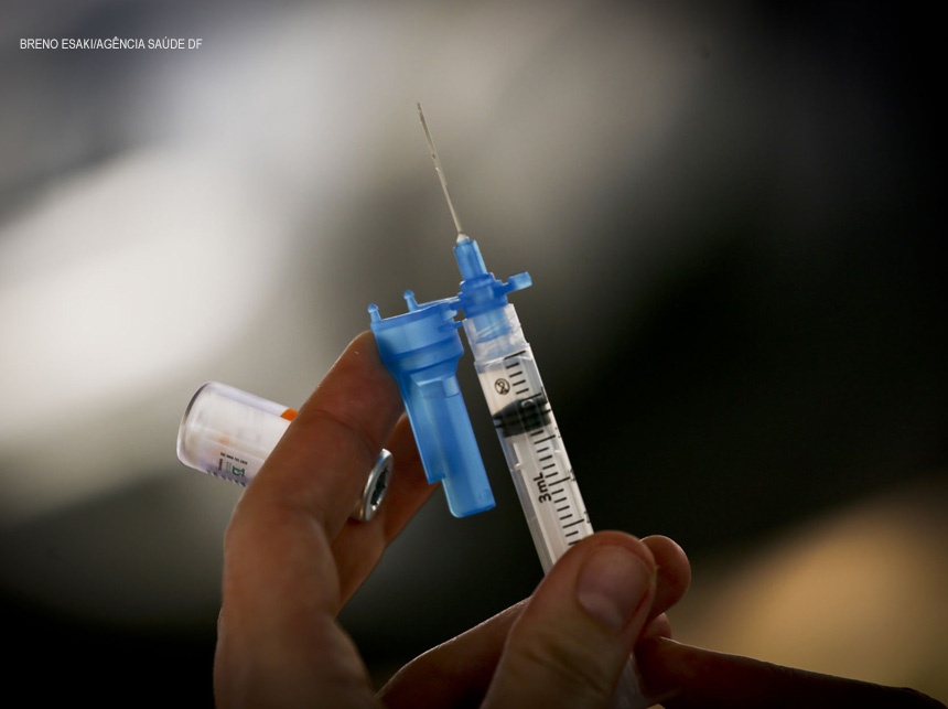 Segunda dose da Coronavac começa a ser aplicada na segunda-feira (8)