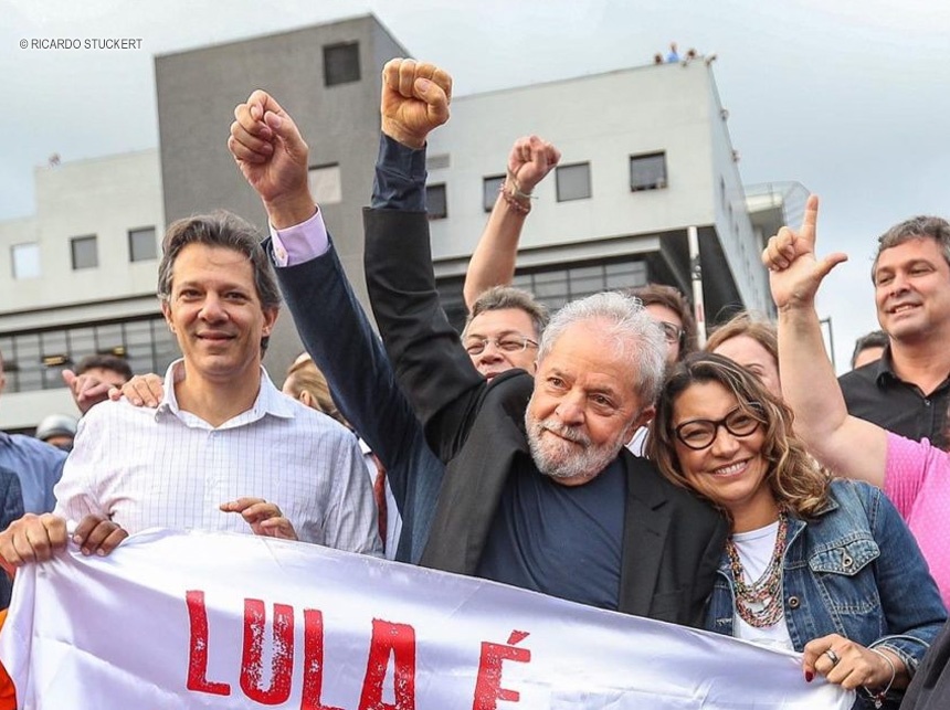 Fachin anula condenações de Lula e manda ações penais para Justiça Federal do DF