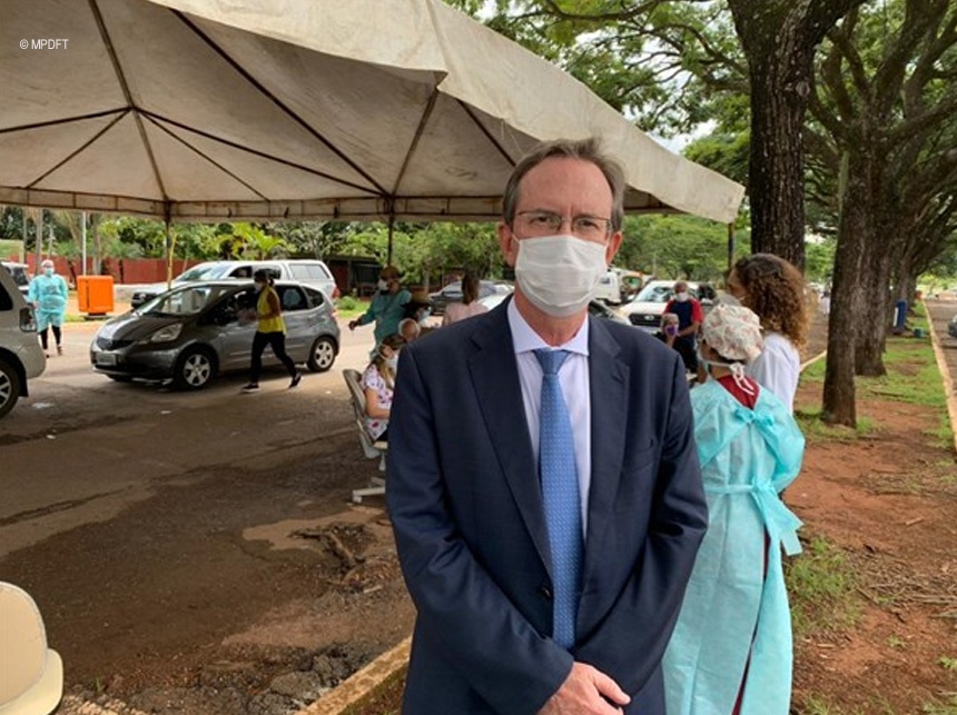 Covid-19: MPDFT quer informações sobre suspensão de agendamento para vacinação