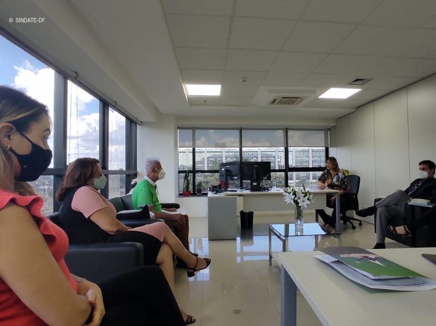 Sindate cobra reposição e dimensionamento de profissionais em ala COVID-19 à Secretaria de Saúde