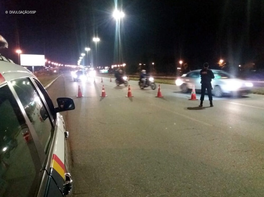 Força-Tarefa vistoria cumprimento de toque de recolher por quase 13 mil comércios