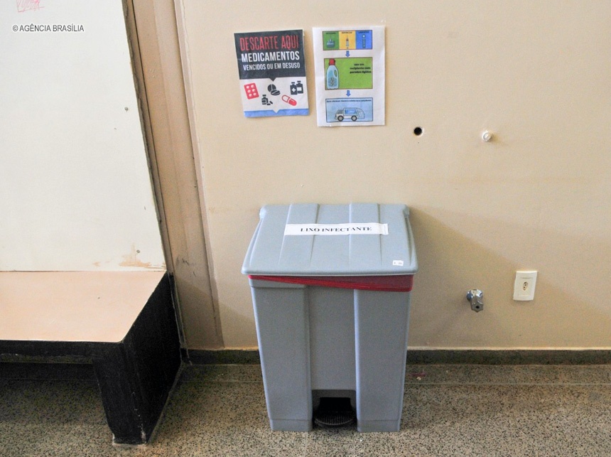 Não descarte medicamentos no lixo comum