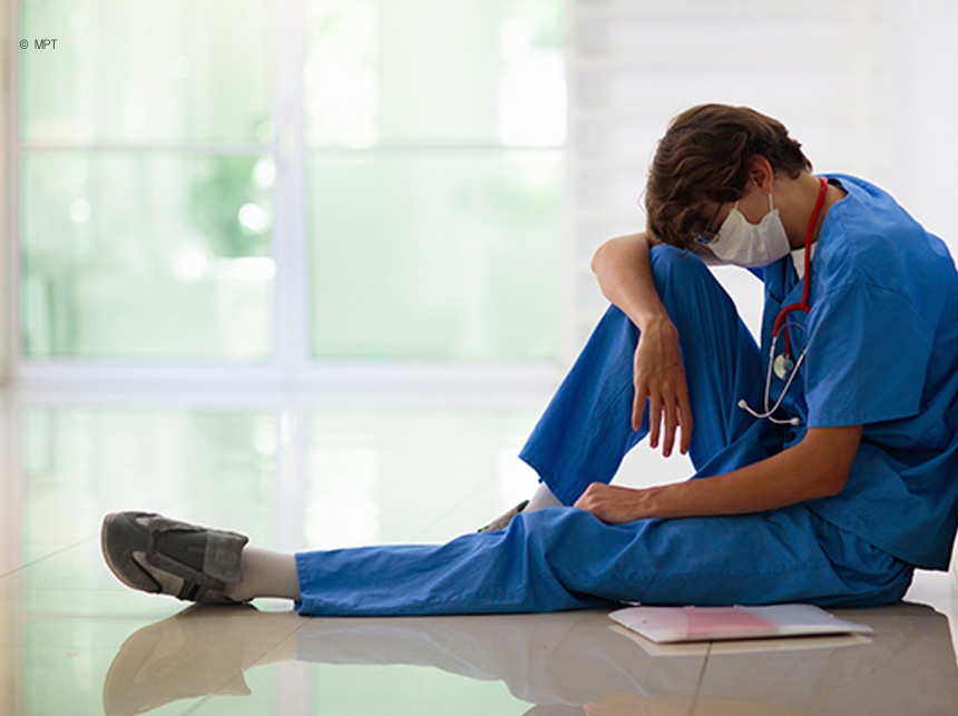 MPT notifica saúde do GDF para fornecimento de equipamentos para profissionais da área de remoção de corpos contaminados no HRC