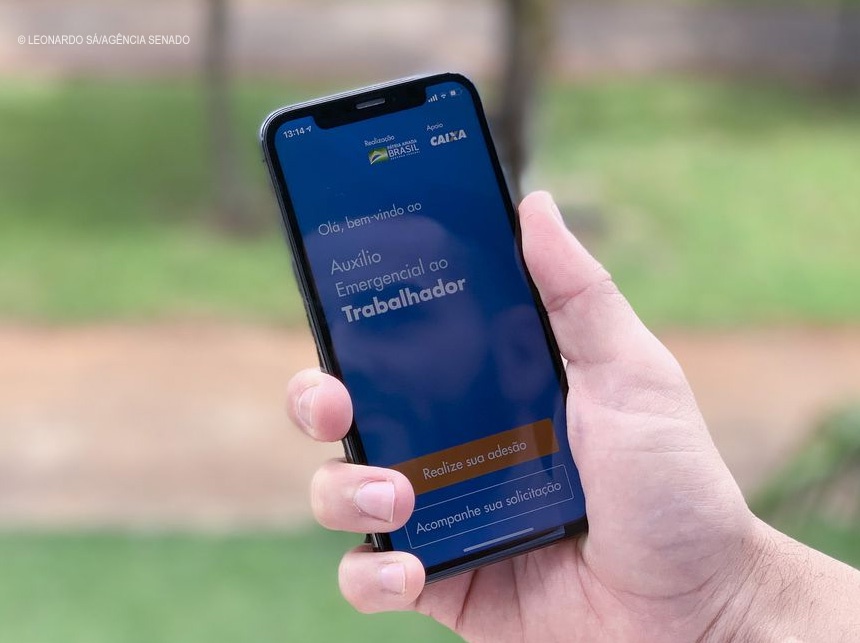 Caixa paga auxílio emergencial a nascidos em abril