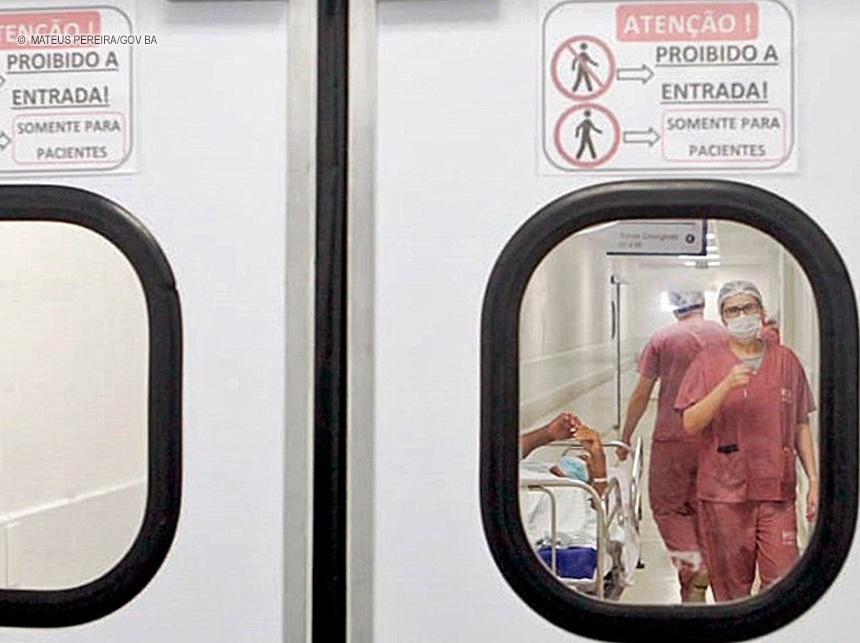 Heróis? Piso salarial de enfermeiros: sem presença do governo, debate termina sem acordo