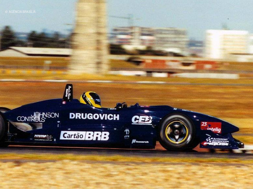 Brasília volta a sonhar com motor quente e velocidade