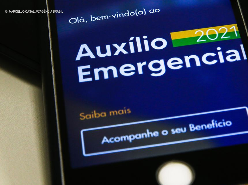 Trabalhadores nascidos em março podem sacar auxílio emergencial