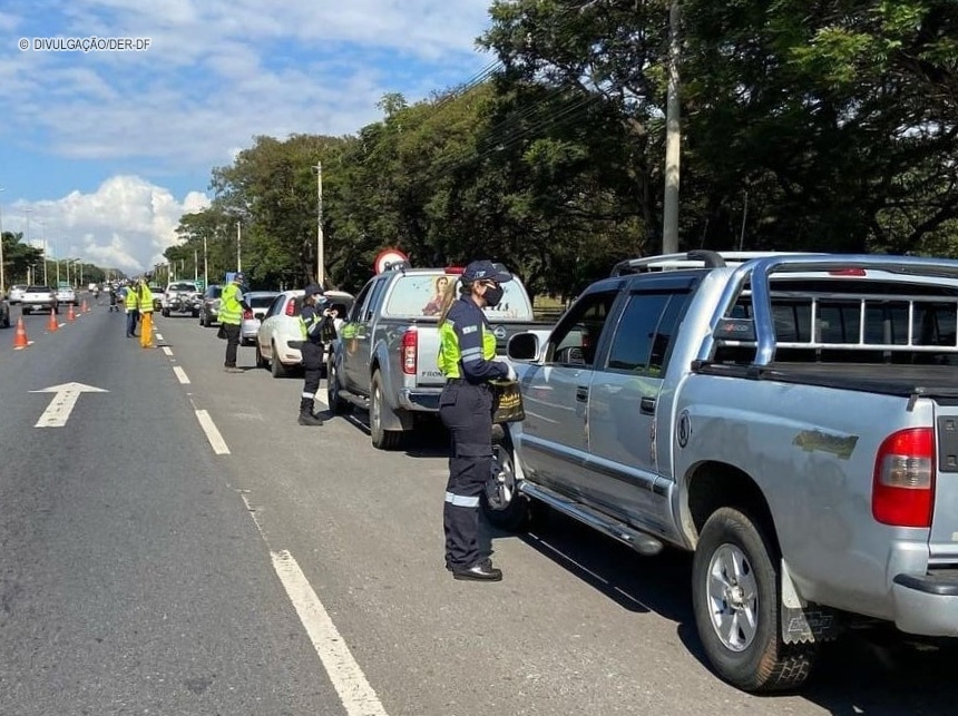 DER/DF encerra Maio Amarelo com 20 mil atendimentos