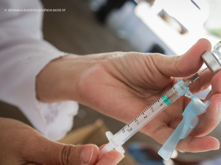 Saúde no DF se concentra em aplicar 2ª dose nesta segunda-feira (26)