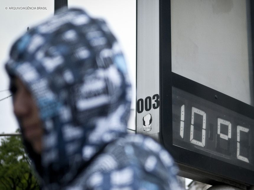 Frio pode contribuir para ocorrência de infarto, dizem especialistas