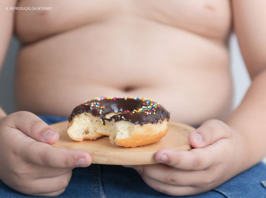 Profissional de educação física cria programa de combate à obesidade infantil