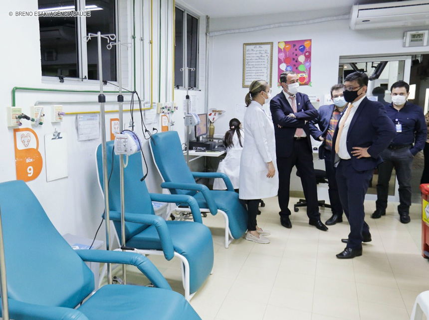 Fluxo de atendimento no Hospital de Base em debate no IGESDF