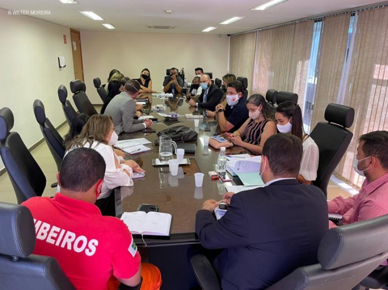 Jorge Vianna participa de reunião no Coren sobre interdição no HRBz