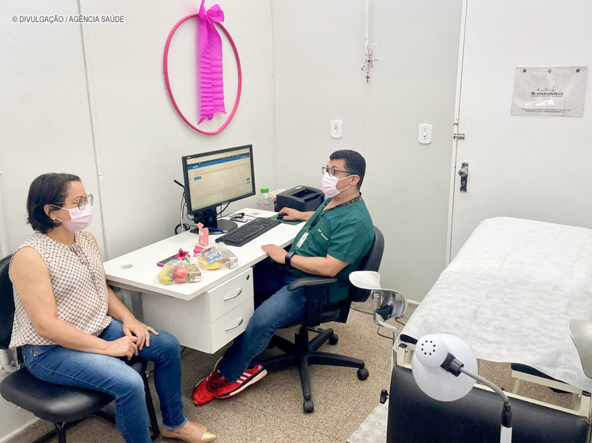 Outubro Rosa: Unidades de Saúde da Região Oeste têm programação especial para a campanha