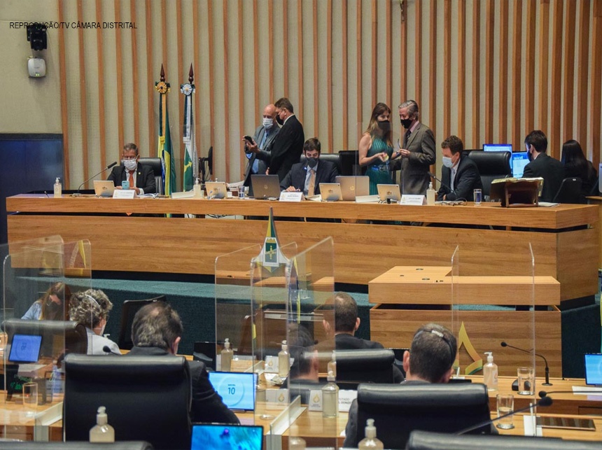Câmara do DF aprova crédito suplementar de R$ 184,60 milhões para aquisição de insumos e medicamentos