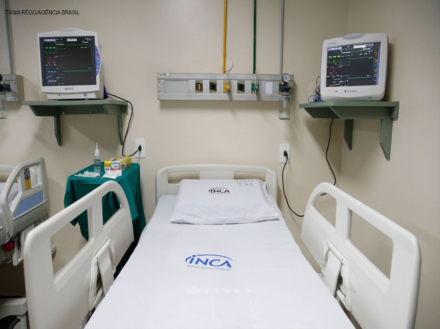 Inca alerta população para riscos do câncer do intestino