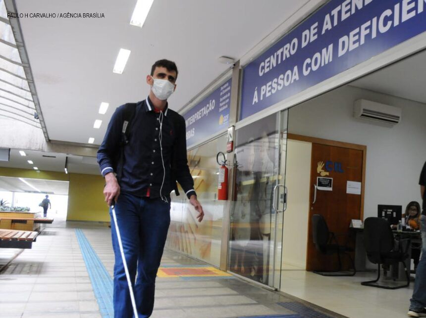 Dia do Deficiente visual: DF oferece serviços e busca inclusão