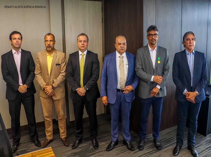 André Clemente toma posse do cargo de conselheiro do TCDF