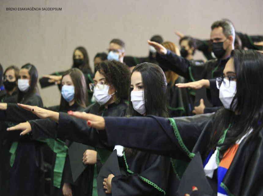 Escola Superior de Ciências da Saúde do DF forma 60 enfermeiros