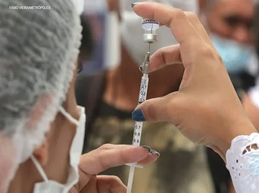 Ministério da Saúde confirma vacinação de crianças a partir de janeiro