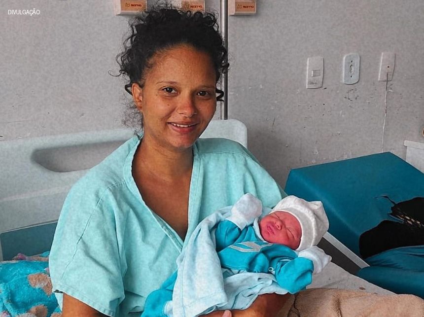 Primeiro bebê de 2022 nasceu à 0h01, em Sobradinho