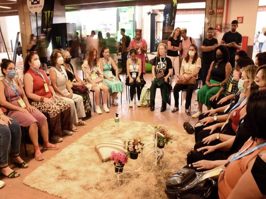 Saúde estimula integração com jovens na Campus Party Brasília