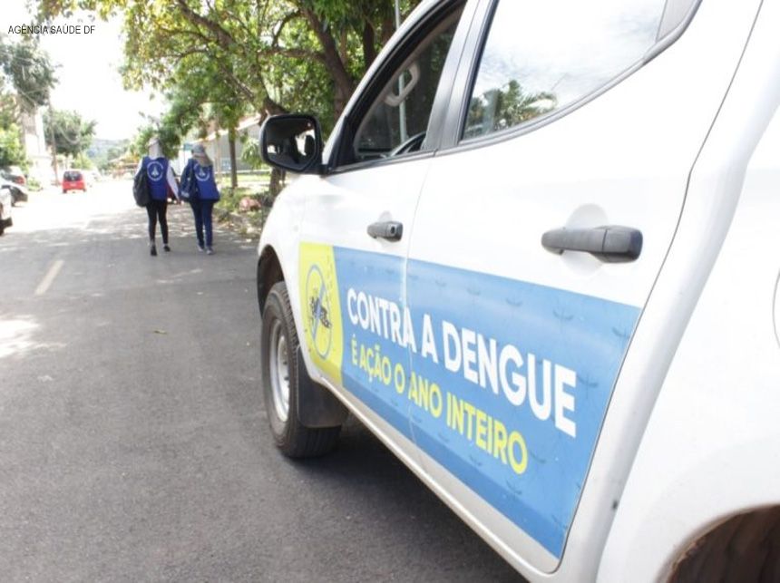 Força-tarefa em São Sebastião e no Jardim Botânico orienta moradores no combate à dengue