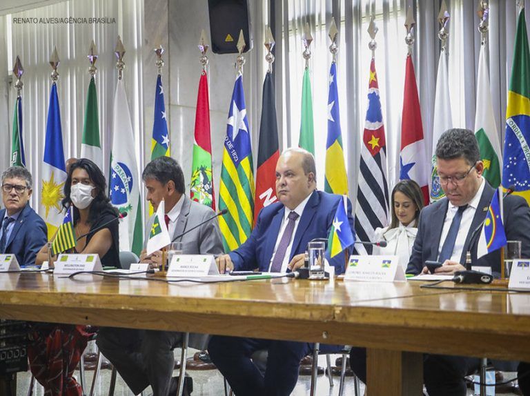 Ibaneis coordena, nessa terça (13), nova reunião do Fórum de Governadores no Palácio do Buriti