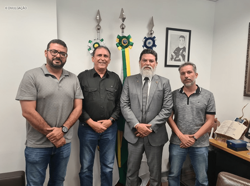 Jorge Vianna se reúne com os Especialistas em Saúde e apoia Isonomia Salarial da categoria