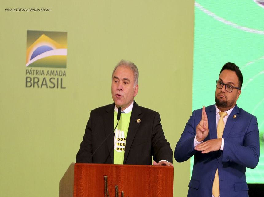 Governo federal lança caderneta do SUS para pessoas com doenças raras