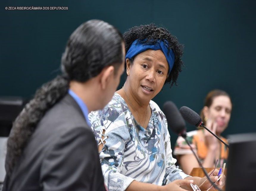 Comissão e frente parlamentar promovem discussões sobre o combate ao câncer