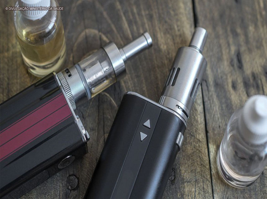 Entidades médicas esperam decisão da Anvisa sobre cigarro eletrônico