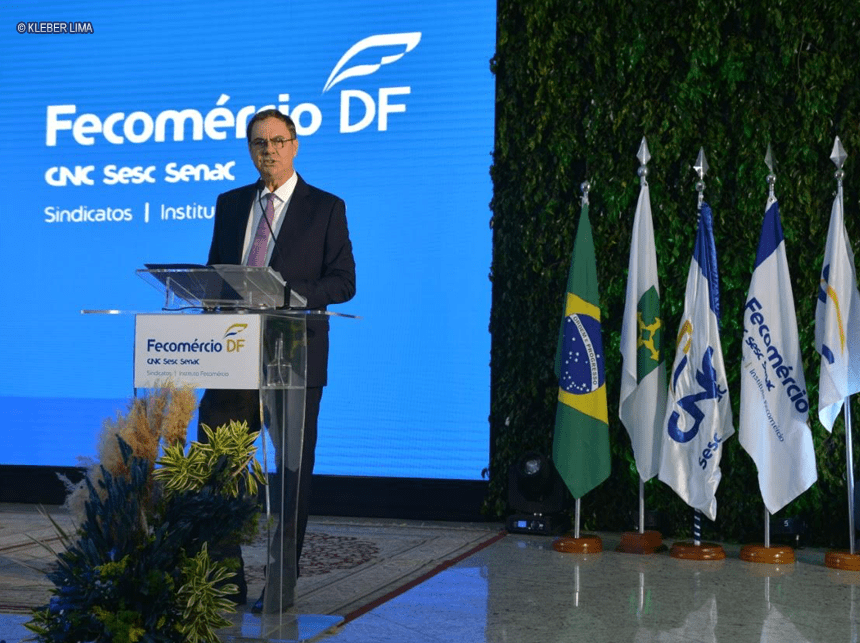 Com o Sistema Fecomércio-DF unido, José Aparecido Freire toma posse para mandato até 2026