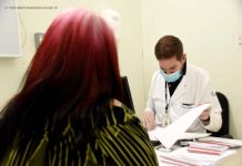 DF passa a oferecer gratificação como incentivo para médicos temporários