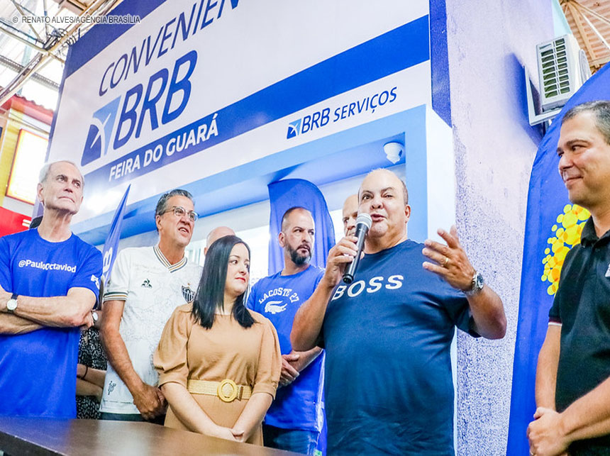 Ibaneis inaugura agência bancária do BRB na Feira do Guará
