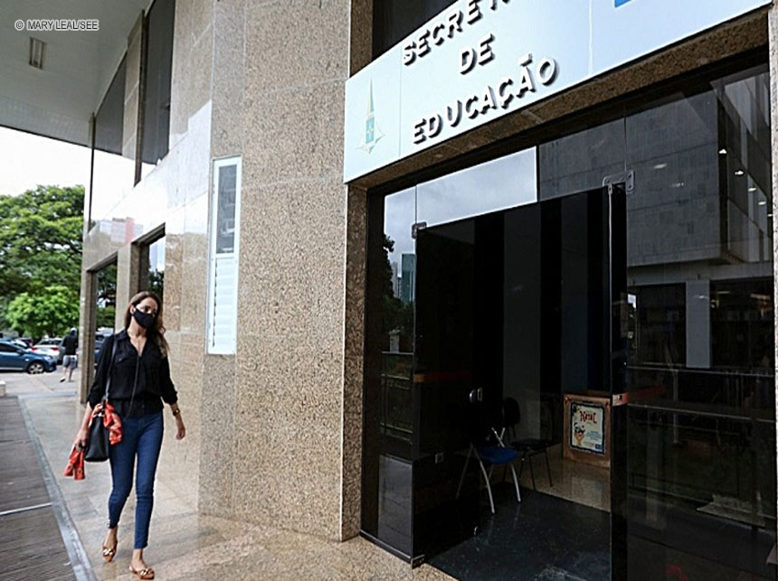 Publicado edital de concurso para professor e orientador educacional