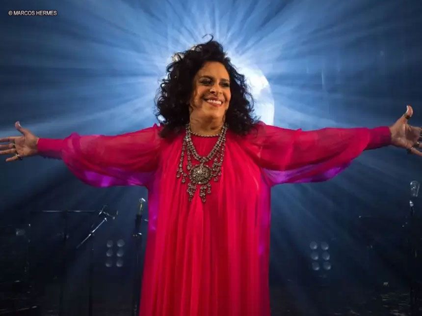 Gal Costa, ícone da música popular brasileira, morre aos 77 anos