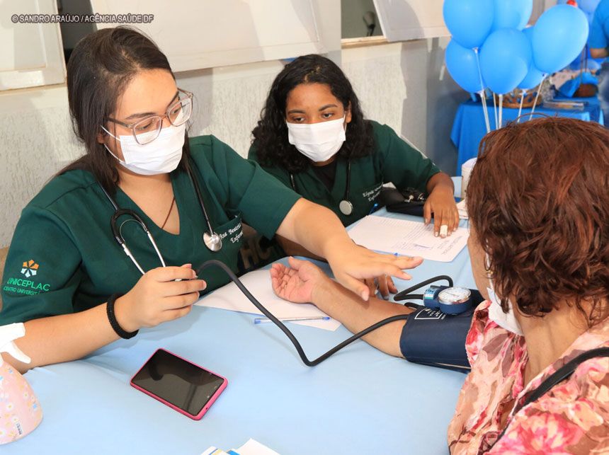 População de Taguatinga e Gama recebe orientações de combate ao diabetes