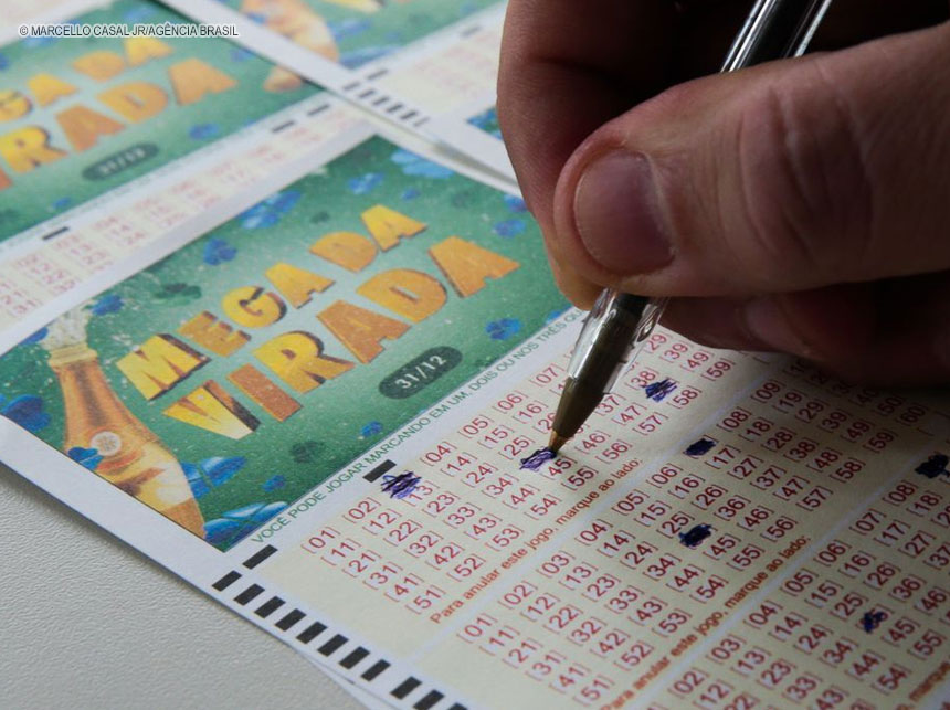 Grupo que aporta R$ 265 mil para tentar vencer Mega da Virada não acerta a sena