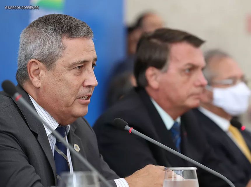 TSE mantém na Justiça Eleitoral julgamento de ação de investigação contra Jair Bolsonaro e Braga Netto