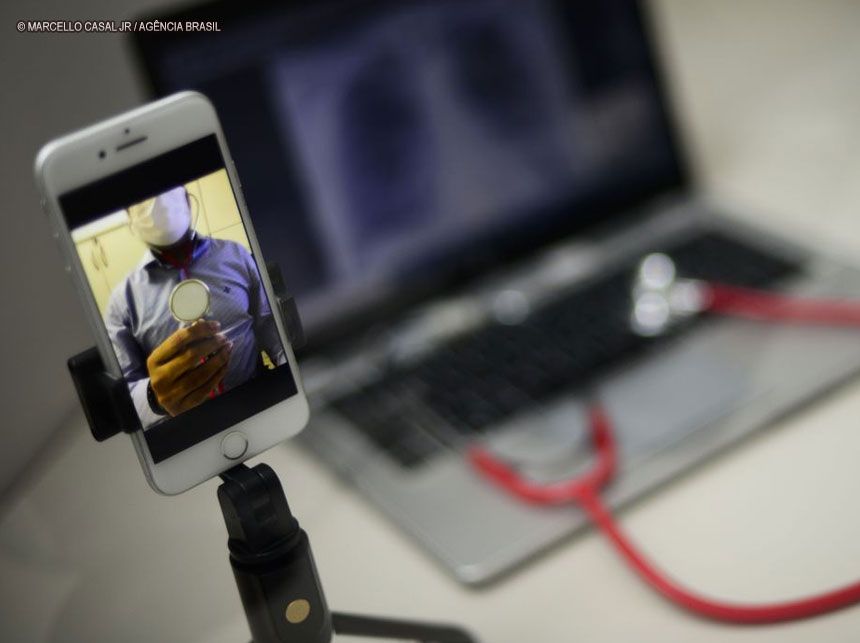 Pesquisa aponta que 33% dos médicos do país atenderam via teleconsulta