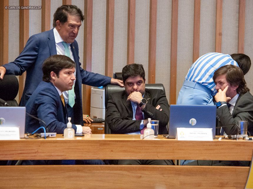 Proposições asseguram telemedicina e o atendimento virtual em serviços públicos do DF