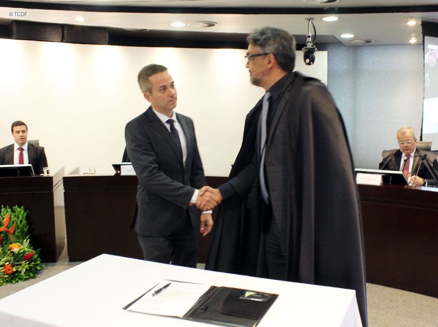 Novo Conselheiro Substituto é empossado no TCDF