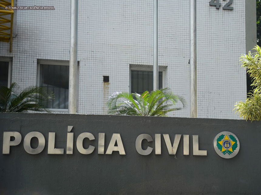 Policial civil do Rio é suspenso por apoio a ato antidemocrático