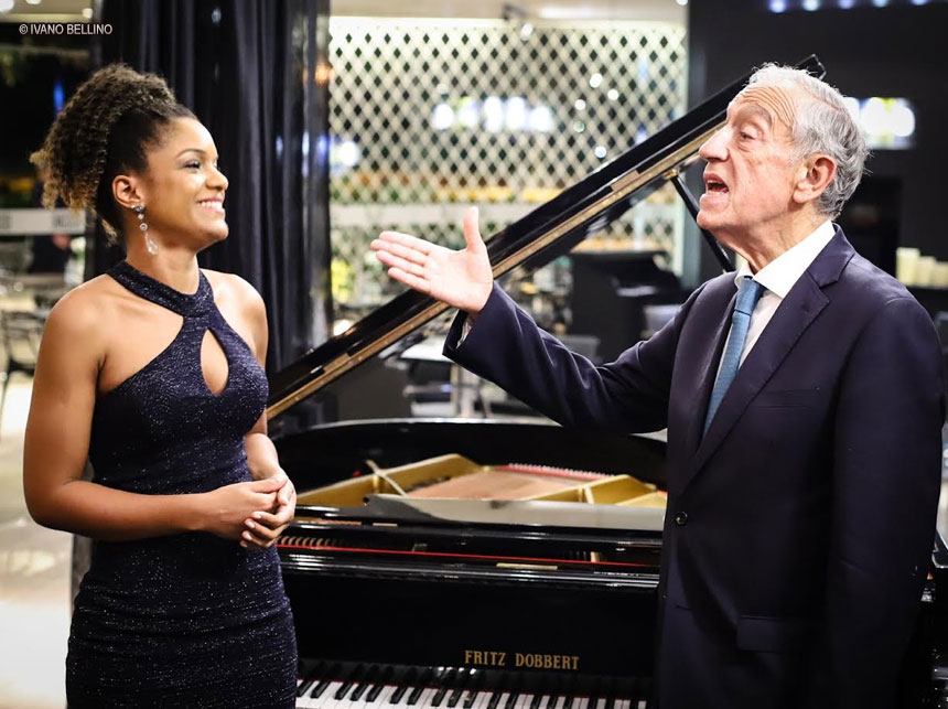 Pianista brasiliense encanta Marcelo Rebelo, presidente de Portugal