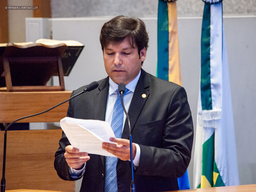 Bancada do governo na CLDF se manifesta contra pedido do PV para manter Ibaneis afastado