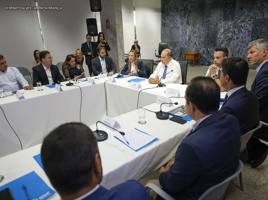 DF e Entorno se unem na integração do transporte e construção de hospitais