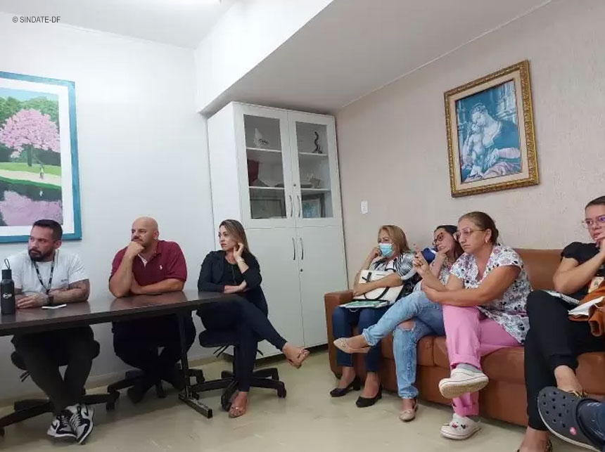 Sindate se reúne com a direção do HMIB para tratar de demandas dos técnicos em enfermagem